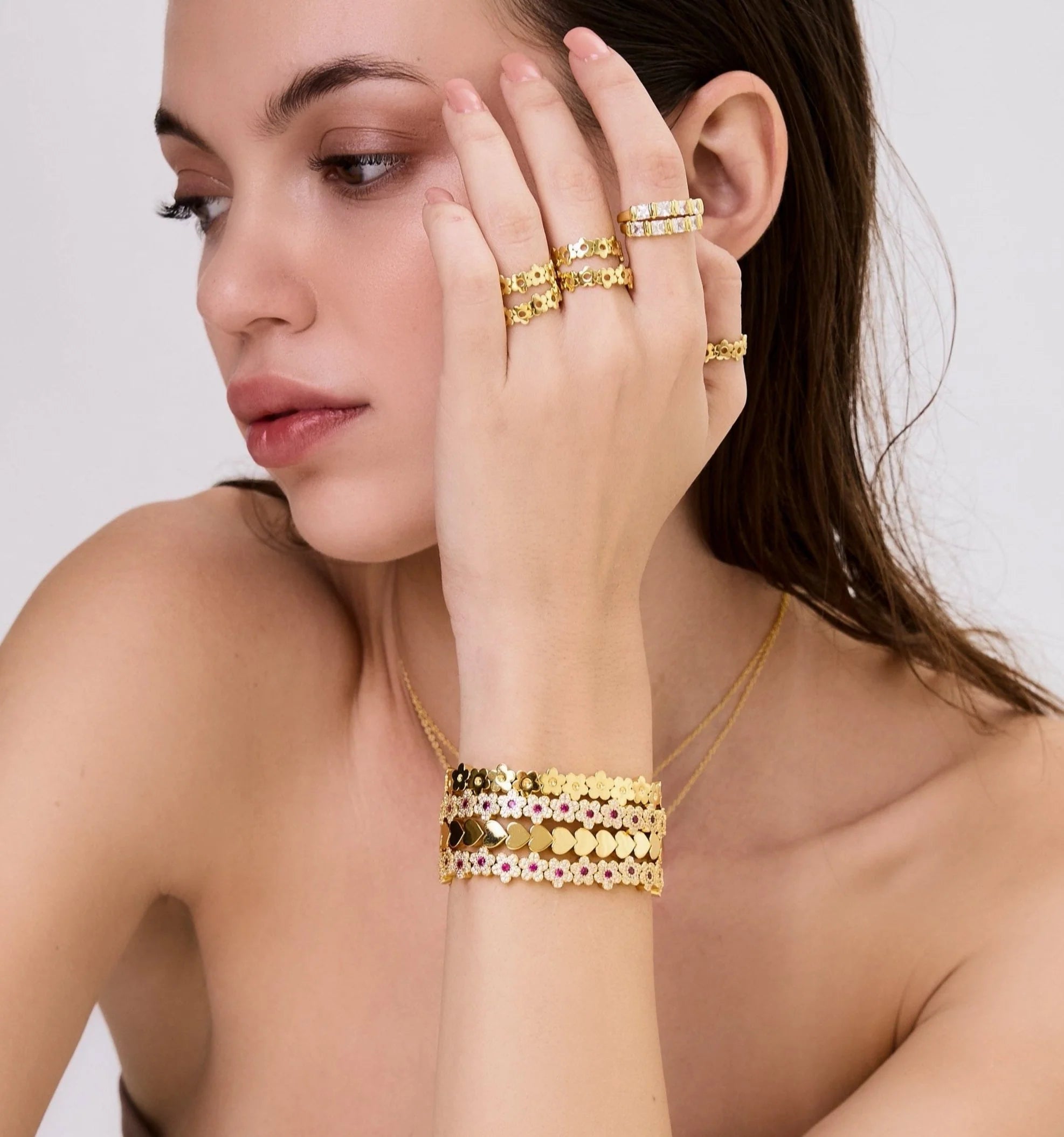 The Heart Bracelet by Orloveria